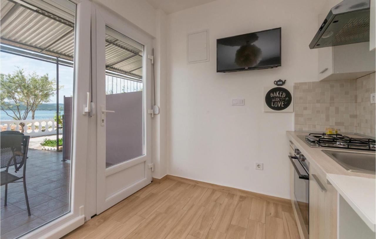 Apartments In Turanj, 20M From The Beach Sukosan Exterior photo